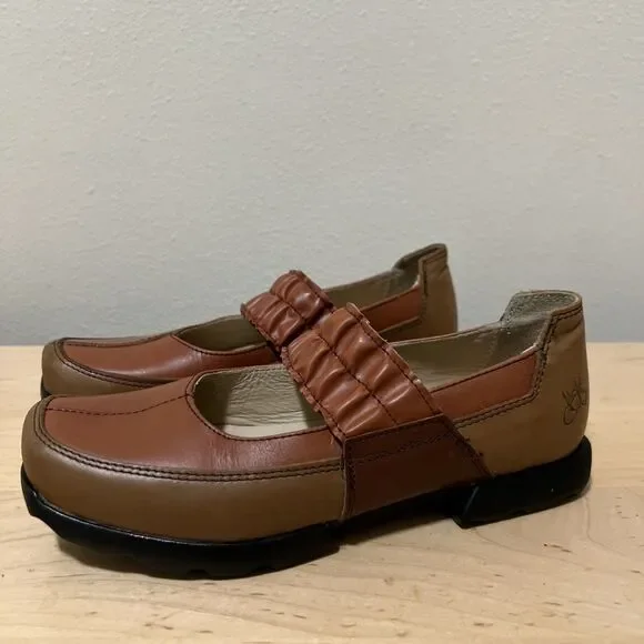 John Fluevog Stephanie Tan & Brown Shoes Size 7 Vog Together (8770257) Pre-Owned - Picture 8 of 9